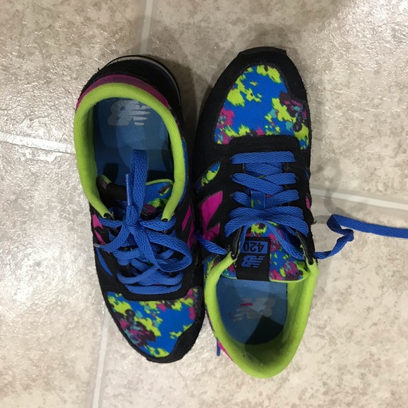 Flash sale New balance sneakers - Picture 7 of 7